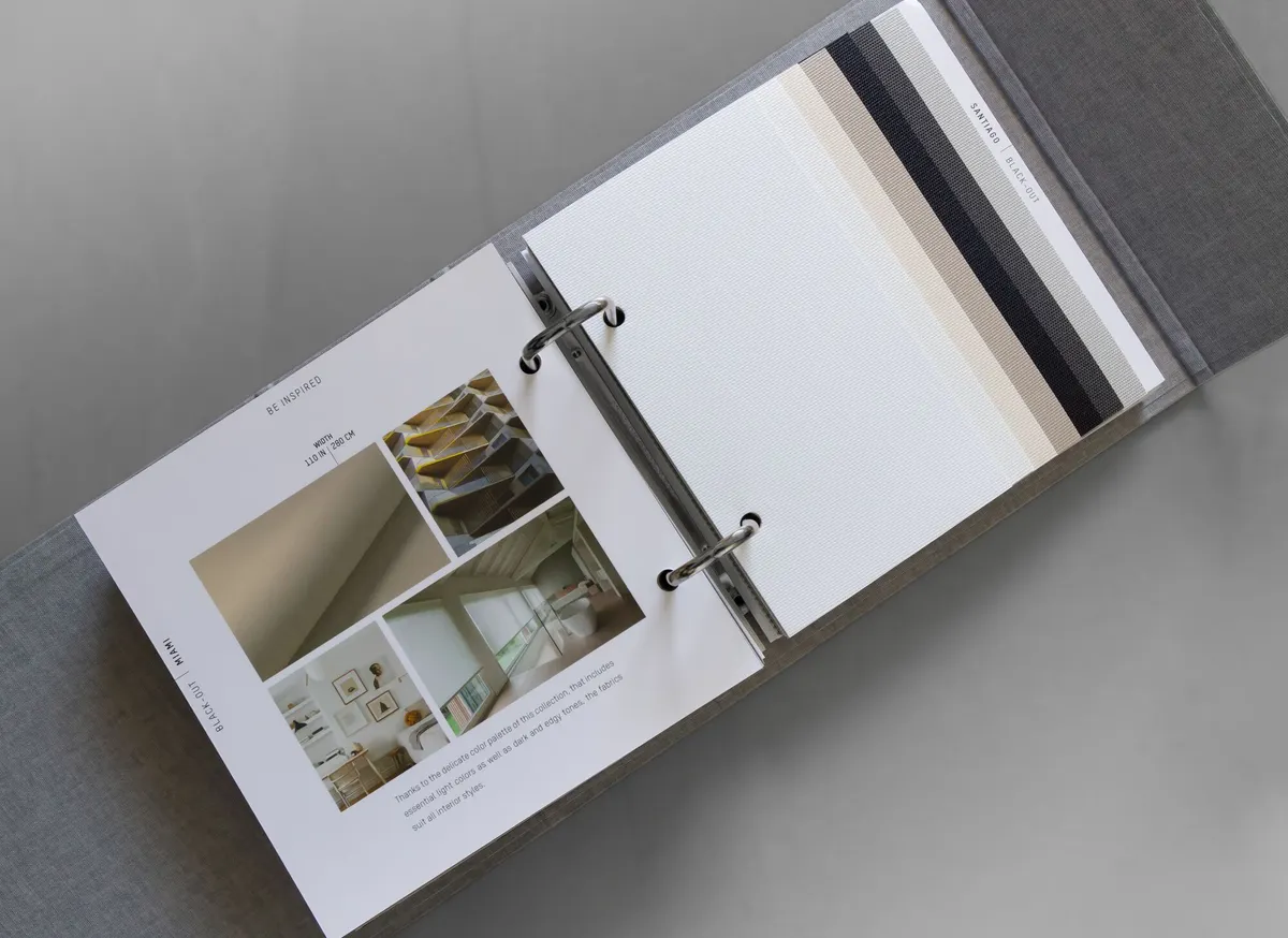 Large web COULISSE SMALL BOOKLET USA SA 12547