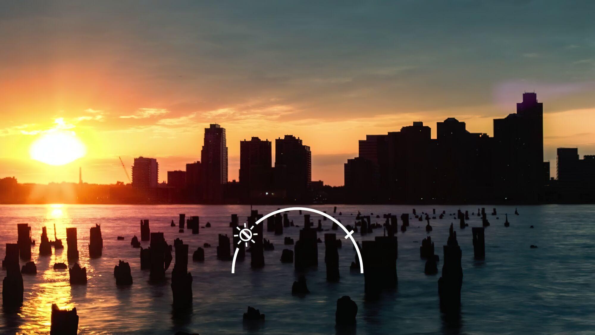 This is "Motionblinds - Adaptive Shading" by Coulisse Official on Vimeo, the home for high quality videos and the people who love them.