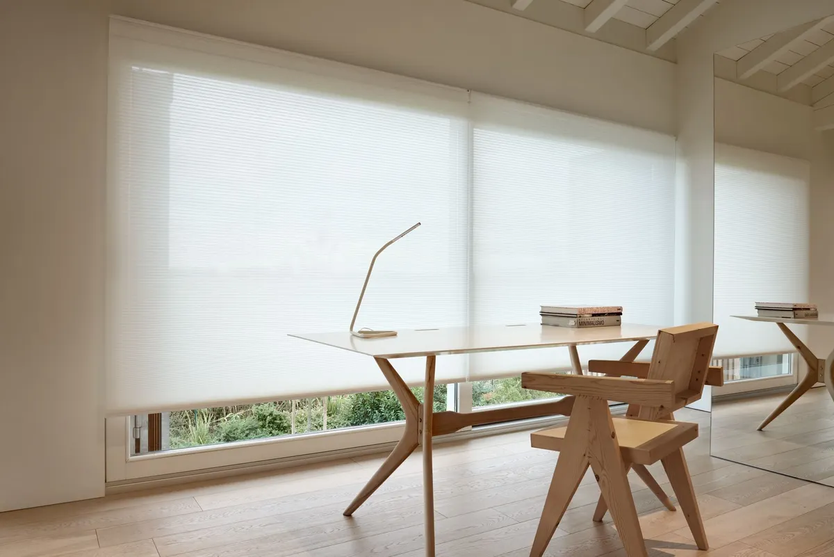 Large web PF HC25 WSTMN 755 01 white L